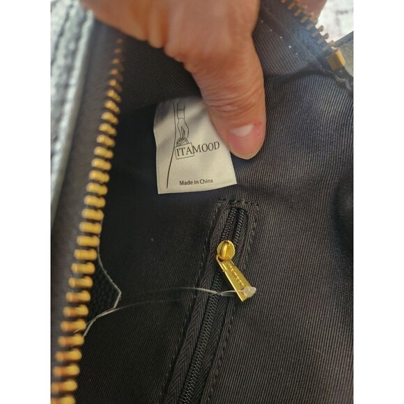 ITAMOOD Black Leather & Gold Chest Crossbody Bag NWOT - Picture 4 of 7